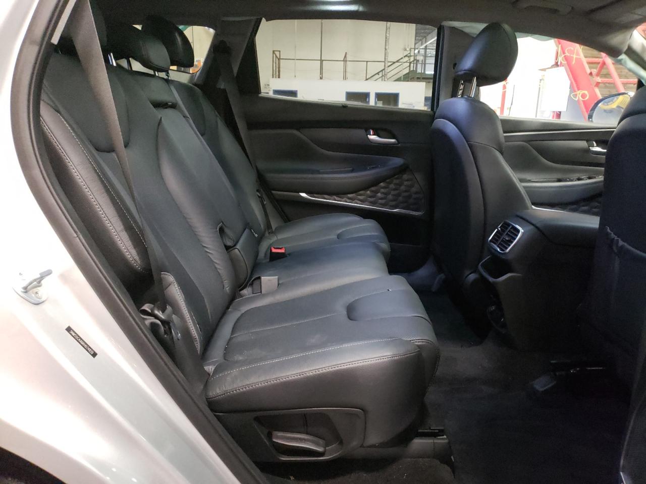 Photo 6 from auction – 2019 HYUNDAI SANTA FE L with VIN 5NMS5CAA6KH074920