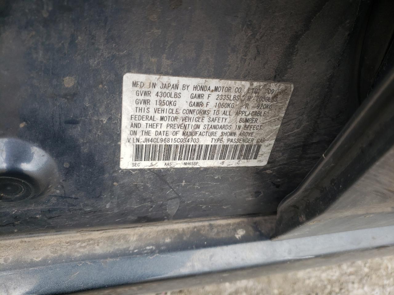 Photo 10 from auction – 2005 ACURA TSX with VIN JH4CL96815C034703