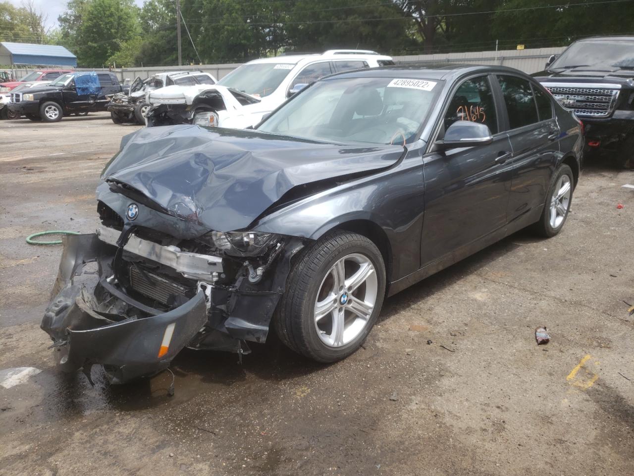 Photo 2 from auction – 2015 BMW 320 I with VIN WBA3B1G55FNT07963