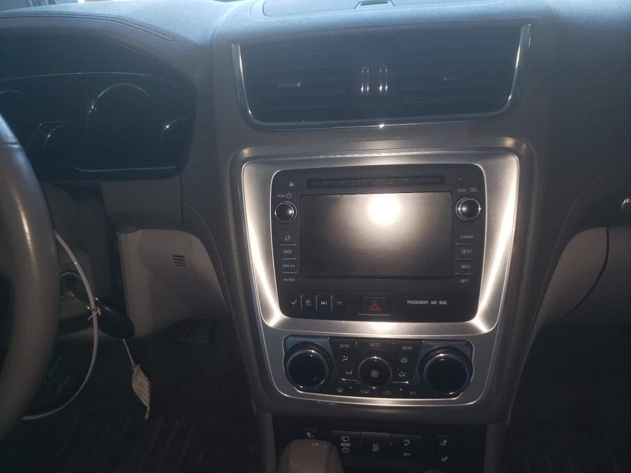 Photo 9 from auction – 2014 GMC ACADIA SLT with VIN 1GKKVRKD5EJ161934
