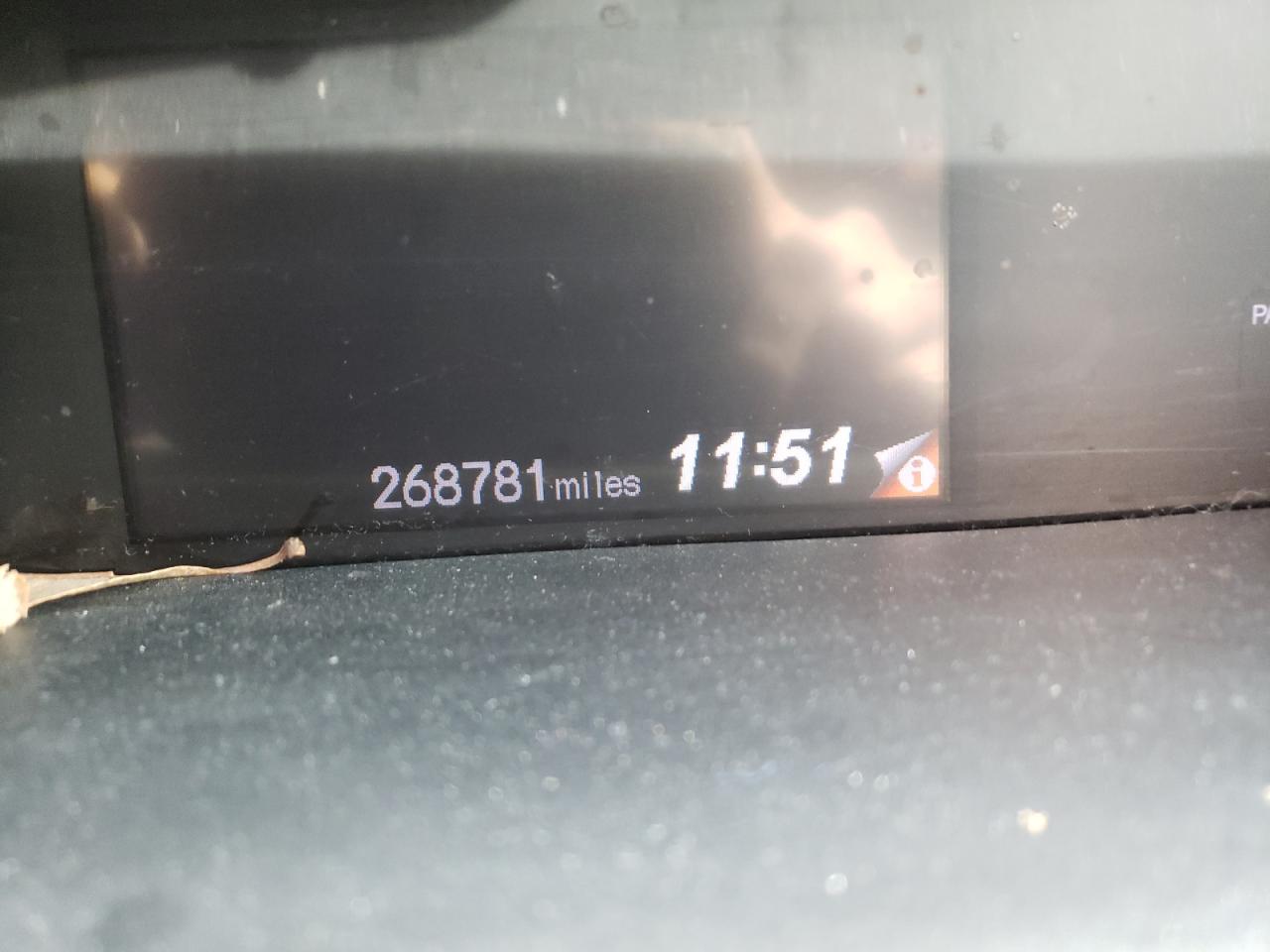 Photo 8 from auction – 2012 HONDA CIVIC LX with VIN 19XFB2F51CE013113