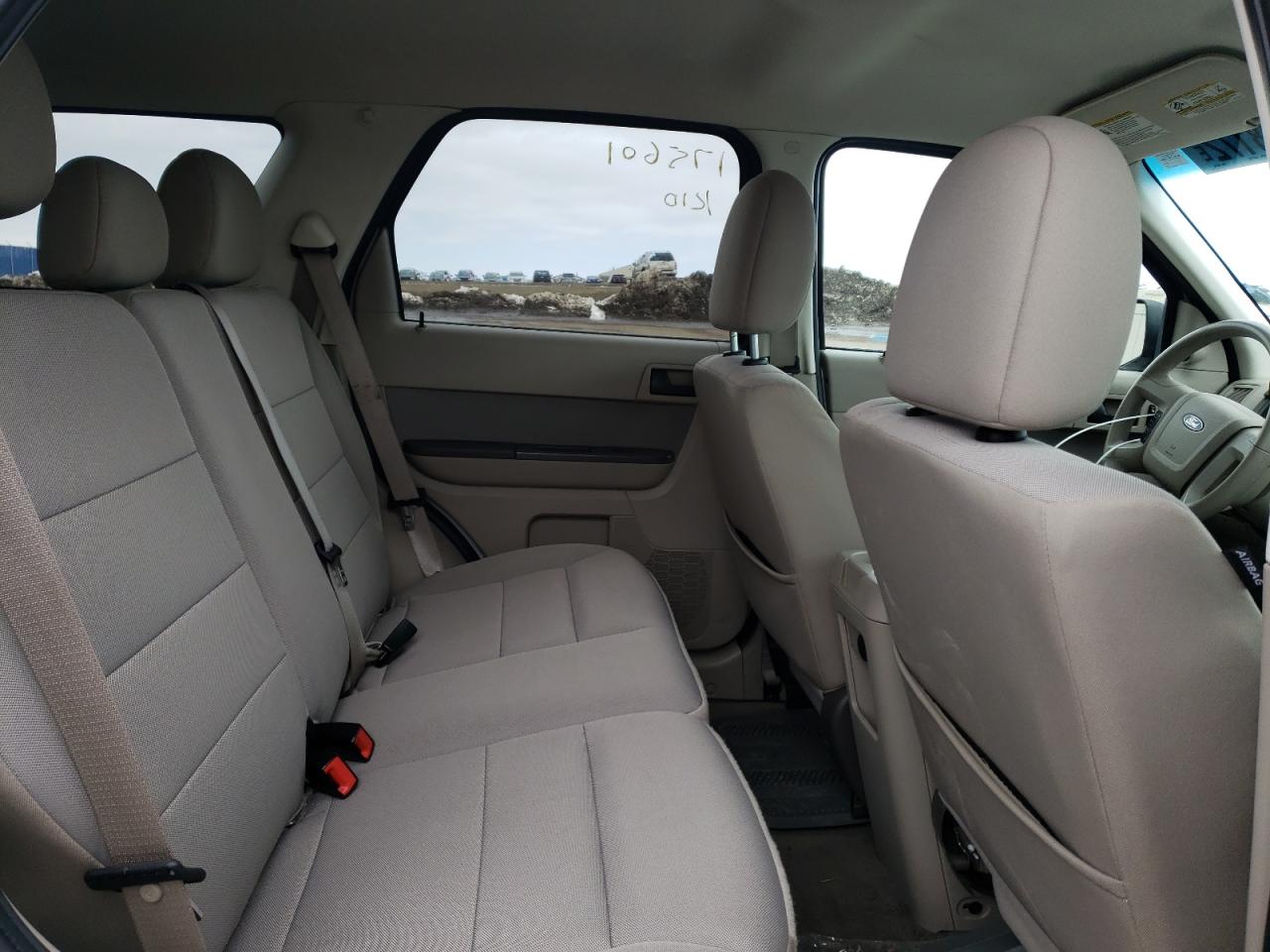 Photo 6 from auction – 2012 FORD ESCAPE XLT with VIN 1FMCU9D78CKB22557