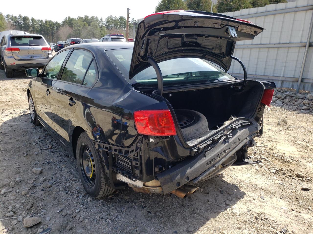 Photo 3 from auction – 2011 VOLKSWAGEN JETTA BASE with VIN 3VW2K7AJ0BM390131