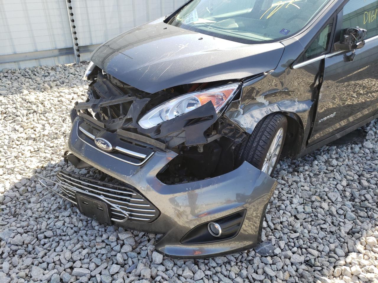 Photo 9 from auction – 2016 FORD C-MAX SEL with VIN 1FADP5BUXGL102074