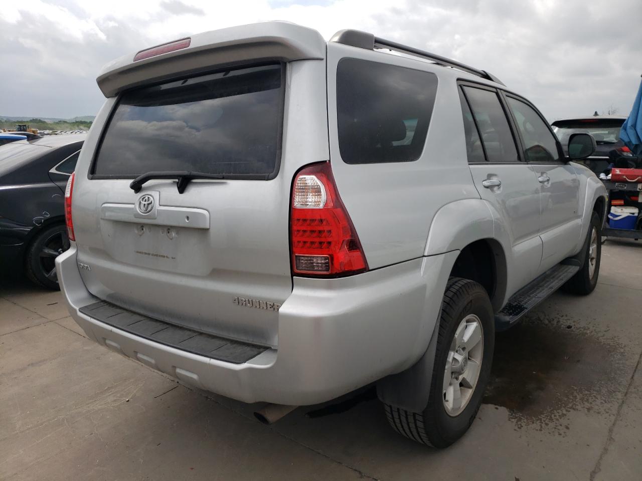 Photo 4 from auction – 2008 TOYOTA 4RUNNER SR with VIN JTEZU14R78K013561
