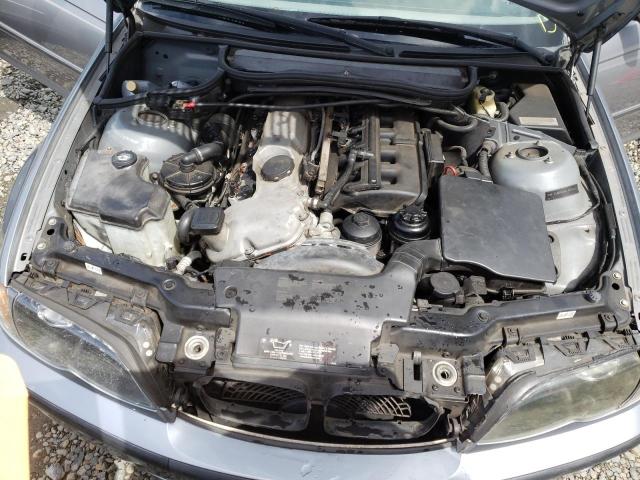 Photo 7 from auction – 2003 BMW 325 I with VIN WBAAZ33433KP80186