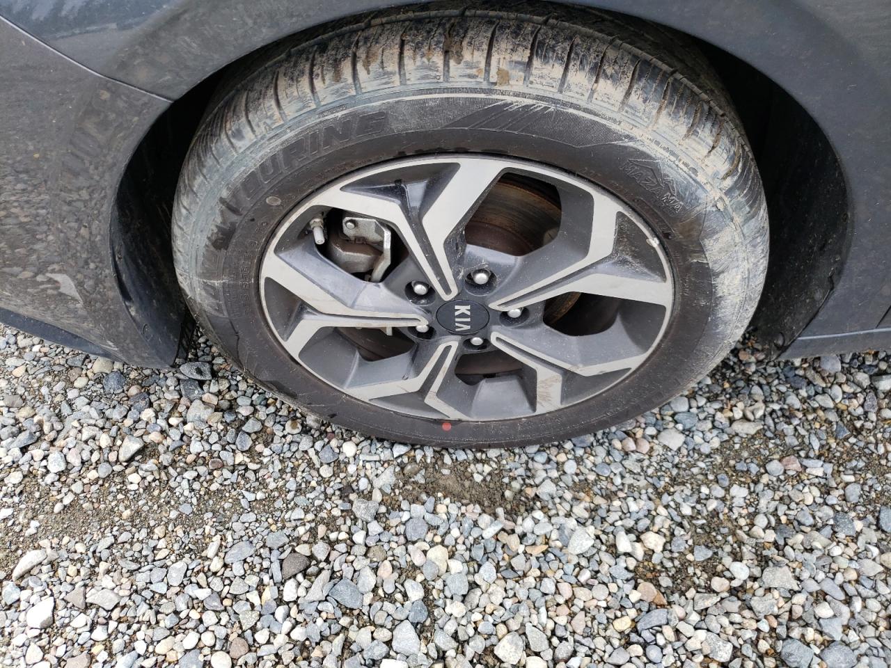 Photo 9 from auction – 2019 KIA FORTE FE with VIN 3KPF24AD7KE116108