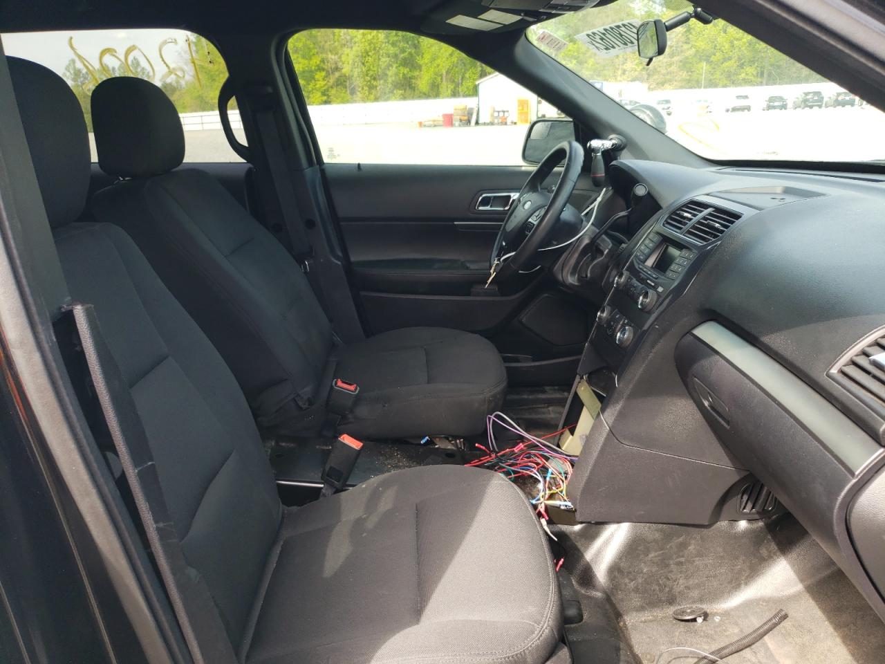 Photo 5 from auction – 2019 FORD EXPLORER P with VIN 1FM5K8AR9KGA29871