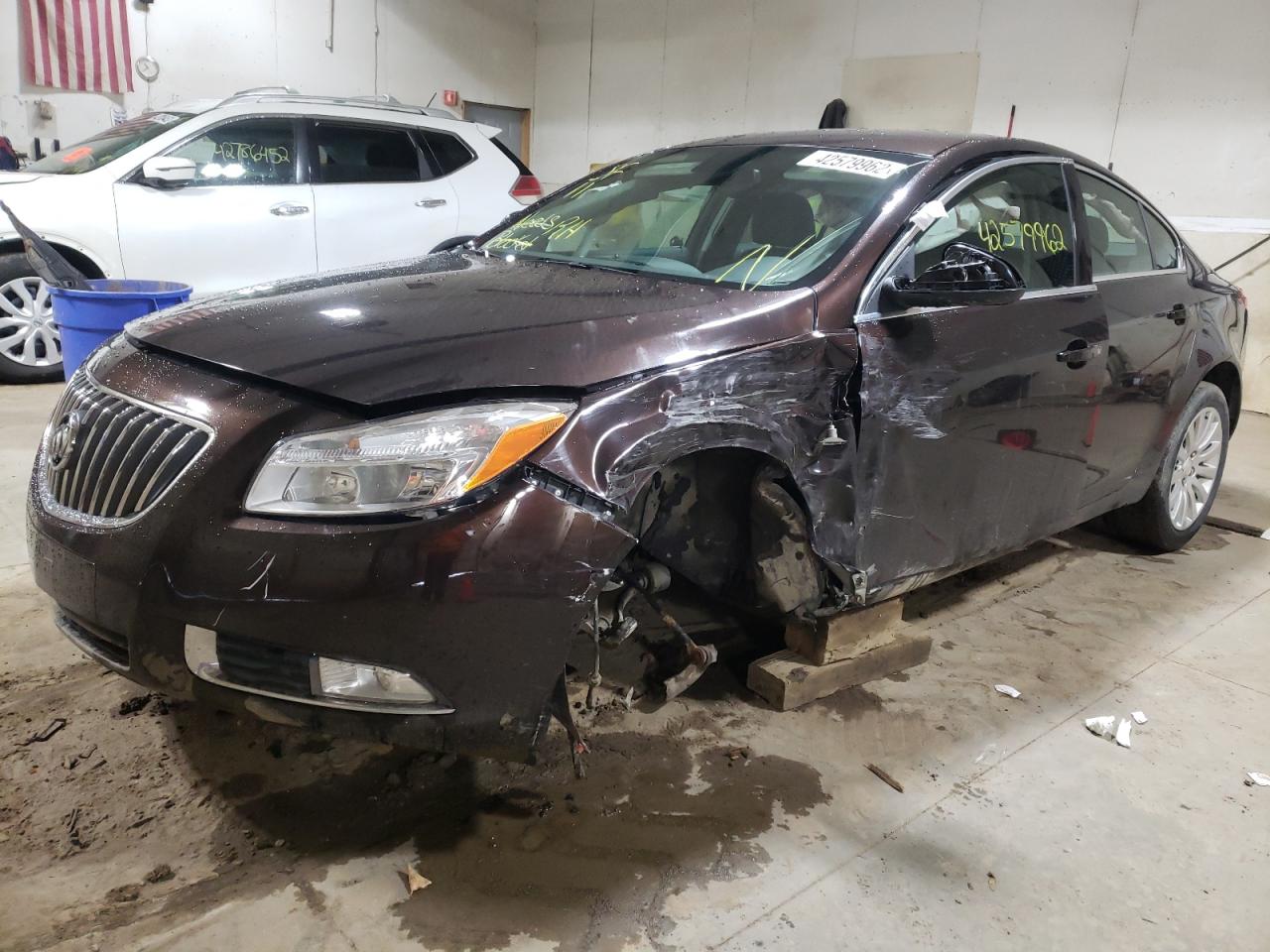Photo 2 from auction – 2011 BUICK REGAL CXL with VIN W04GN5EC5B1045040