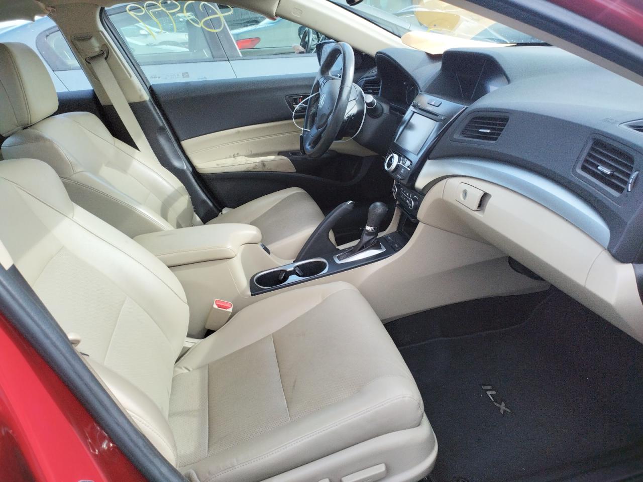 Photo 5 from auction – 2017 ACURA ILX PREMIU with VIN 19UDE2F76HA004595