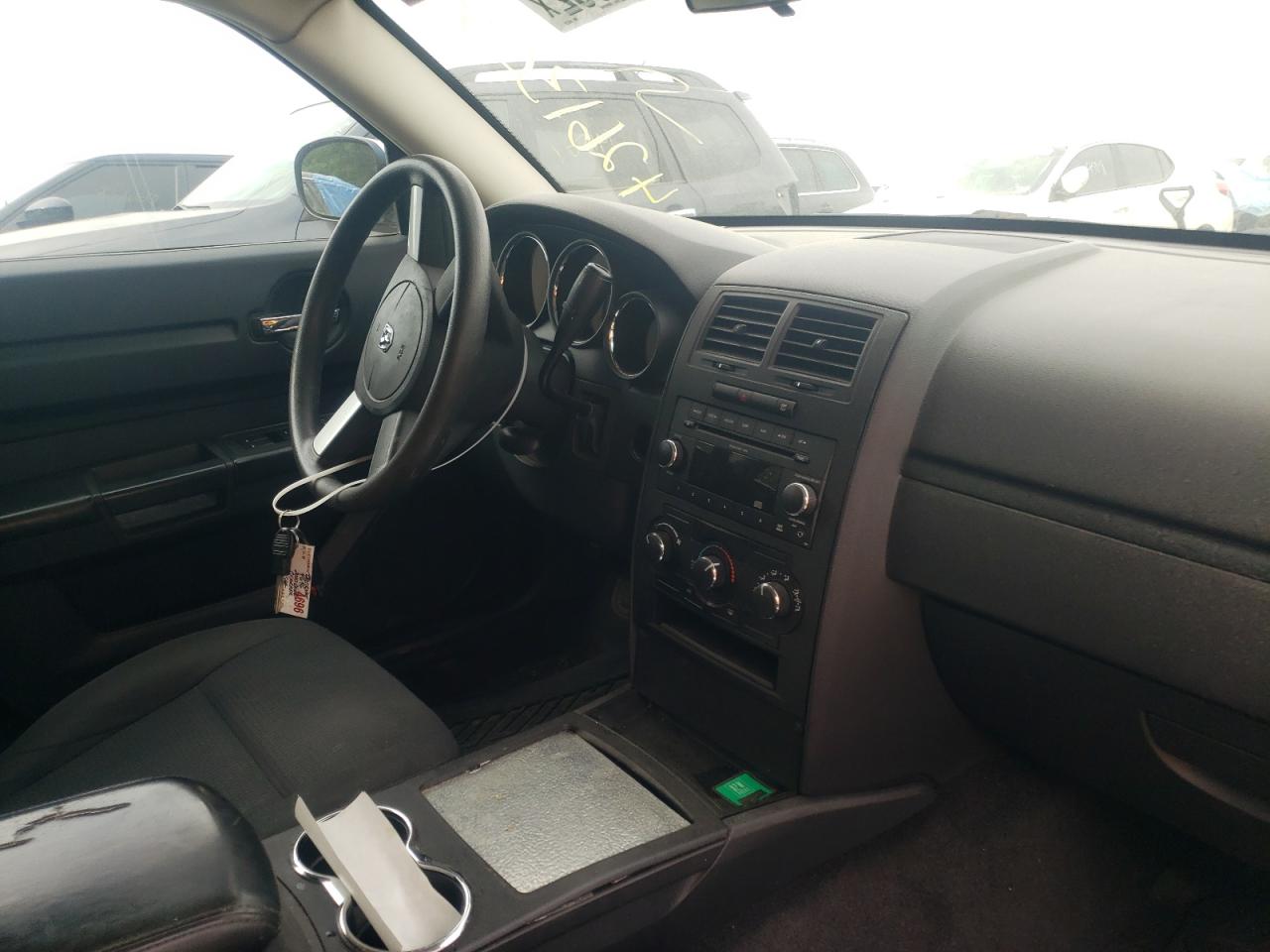Photo 9 from auction – 2010 DODGE CHARGER with VIN 2B3CA4CT5AH245222
