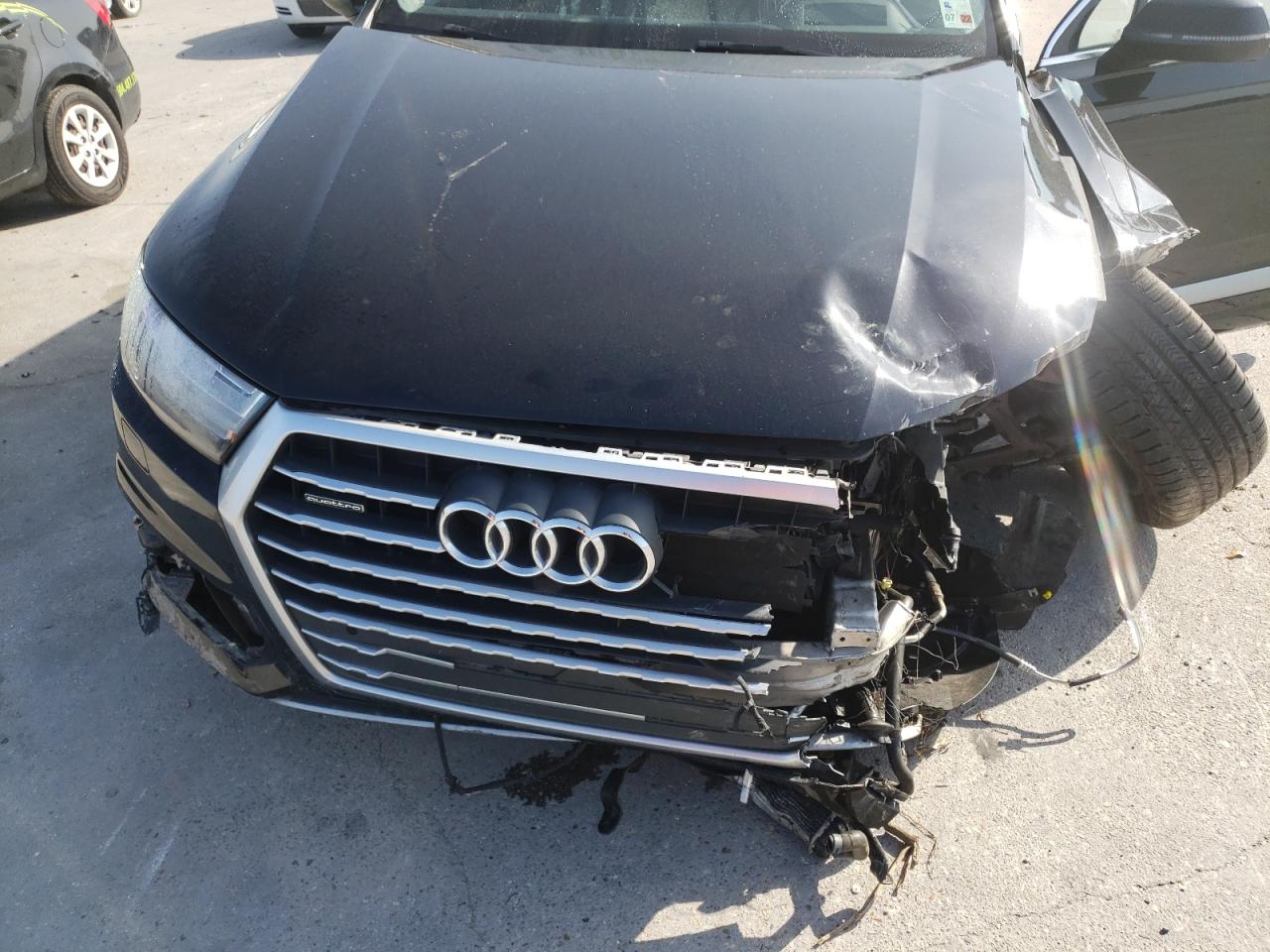 Photo 7 from auction – 2018 AUDI Q7 PRESTIG with VIN WA1VAAF76JD030718