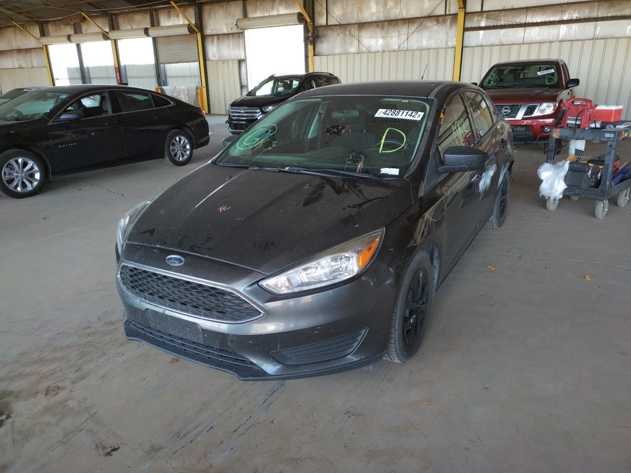 Photo 2 from auction – 2018 FORD FOCUS S with VIN 1FADP3E26JL205384
