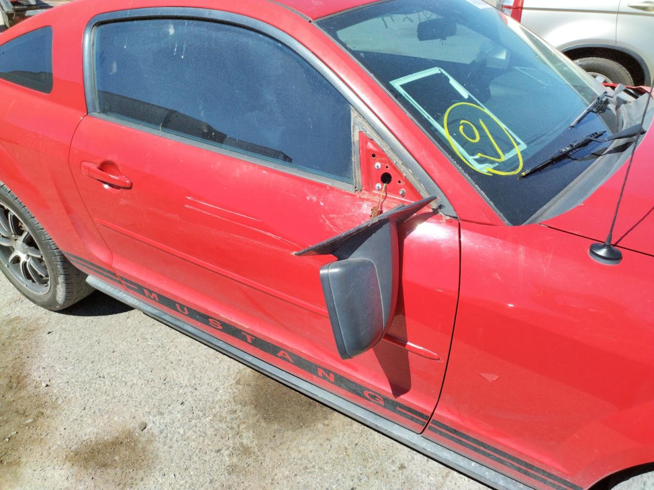 Photo 9 from auction – 2007 FORD MUSTANG with VIN 1ZVFT80N975211686