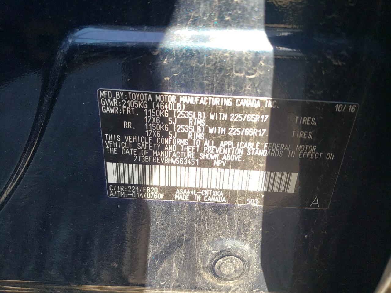Photo 11 from auction – 2017 TOYOTA RAV4 LE with VIN 2T3BFREV8HW563451