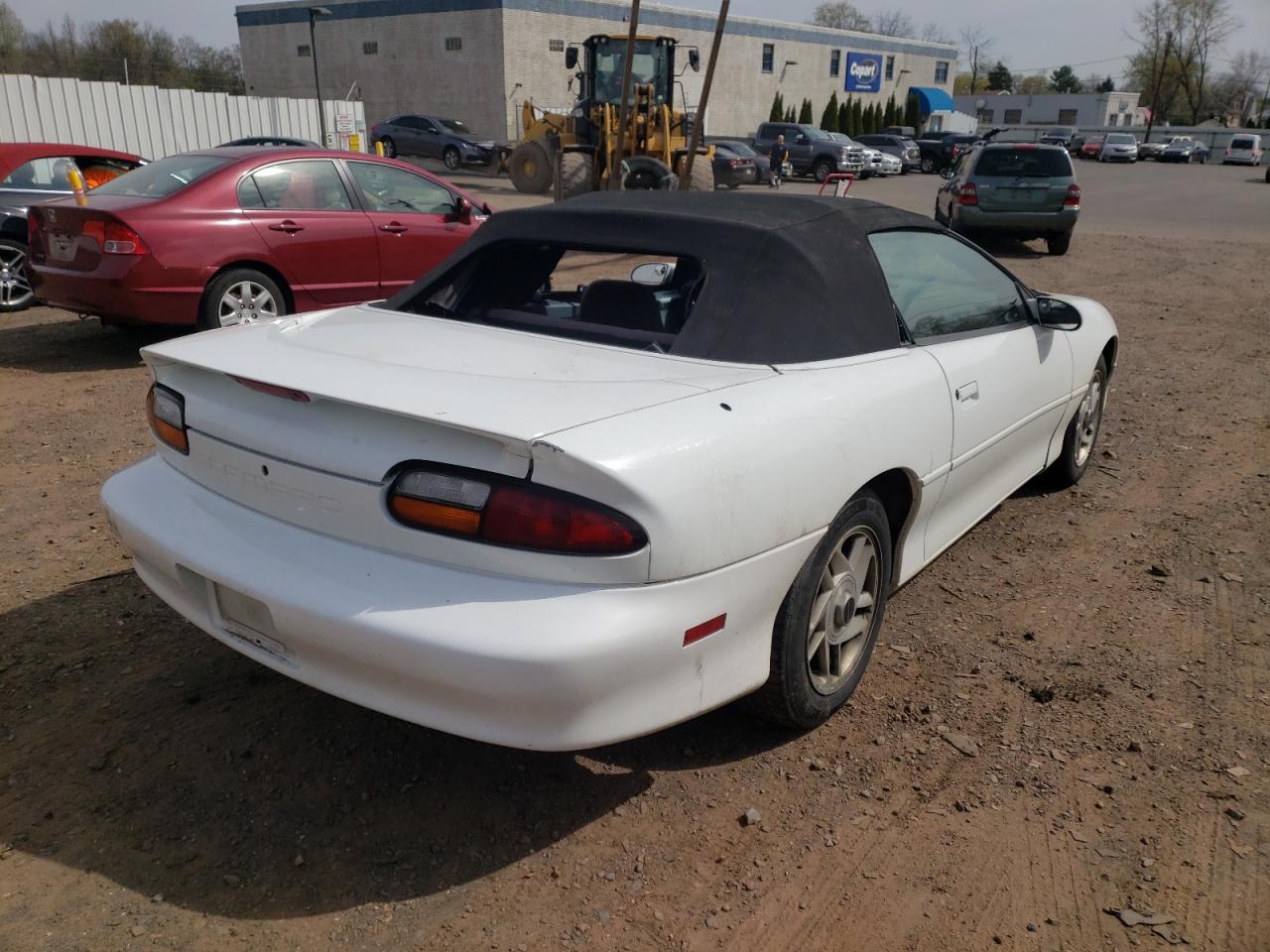 Photo 4 from auction – 2001 CHEVROLET CAMARO with VIN 2G1FP32K512146716
