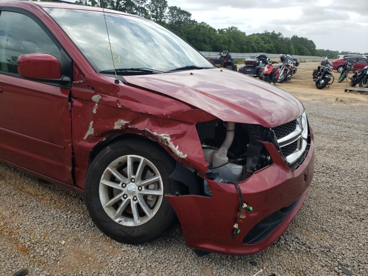 Photo 9 from auction – 2014 DODGE GRAND CARA with VIN 2C4RDGCG5ER390622