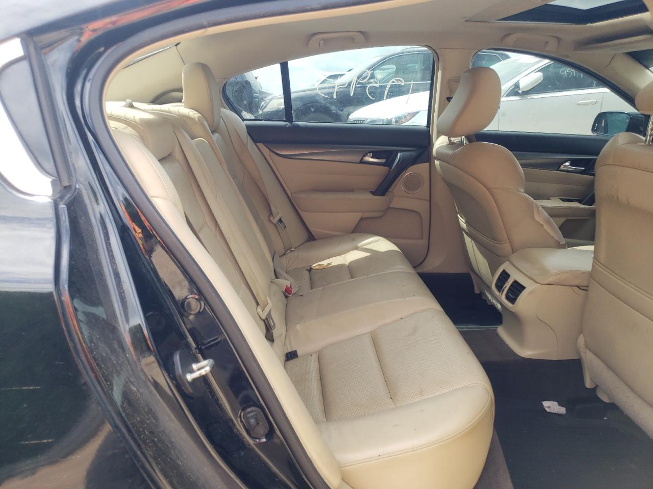 Photo 6 from auction – 2013 ACURA TL TECH with VIN 19UUA8F55DA007396