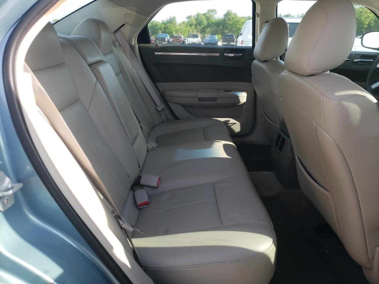 Photo 6 from auction – 2008 CHRYSLER 300 TOURIN with VIN 2C3LA53G48H303813