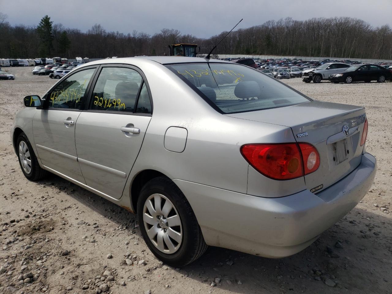 Photo 3 from auction – 2004 TOYOTA COROLLA CE with VIN 2T1BR38E04C255260