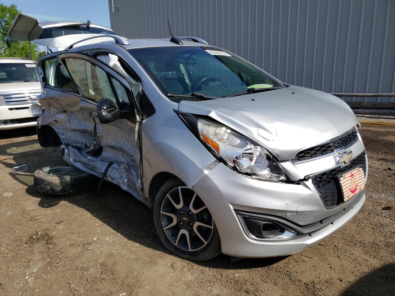Photo 9 from auction – 2015 CHEVROLET SPARK 2LT with VIN KL8CF6S91FC712950
