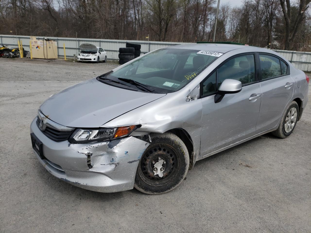 Photo 2 from auction – 2012 HONDA CIVIC LX with VIN 19XFB2F52CE337526