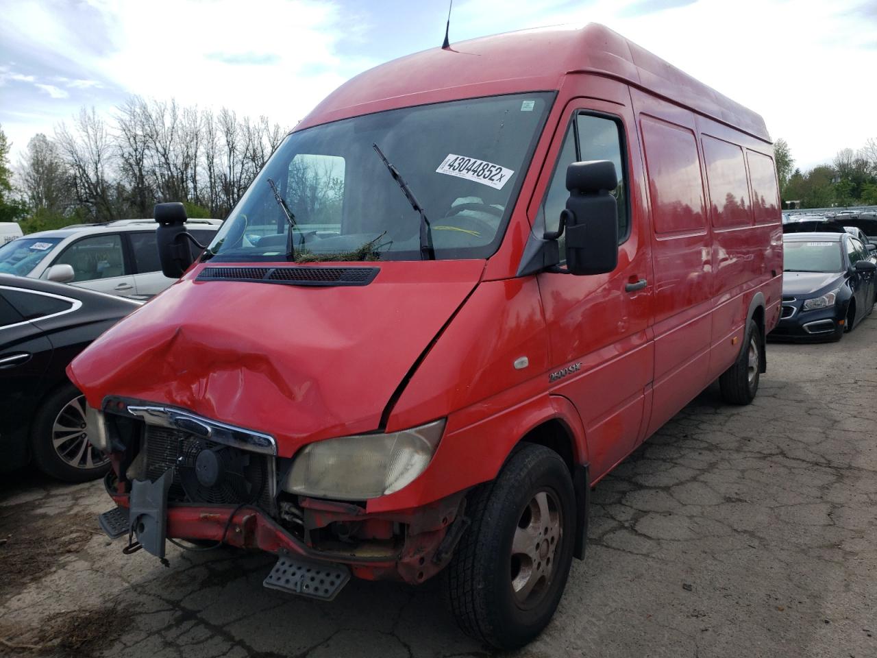 Photo 2 from auction – 2006 FREIGHTLINER SPRINTER 2 with VIN WDYPD744465965405