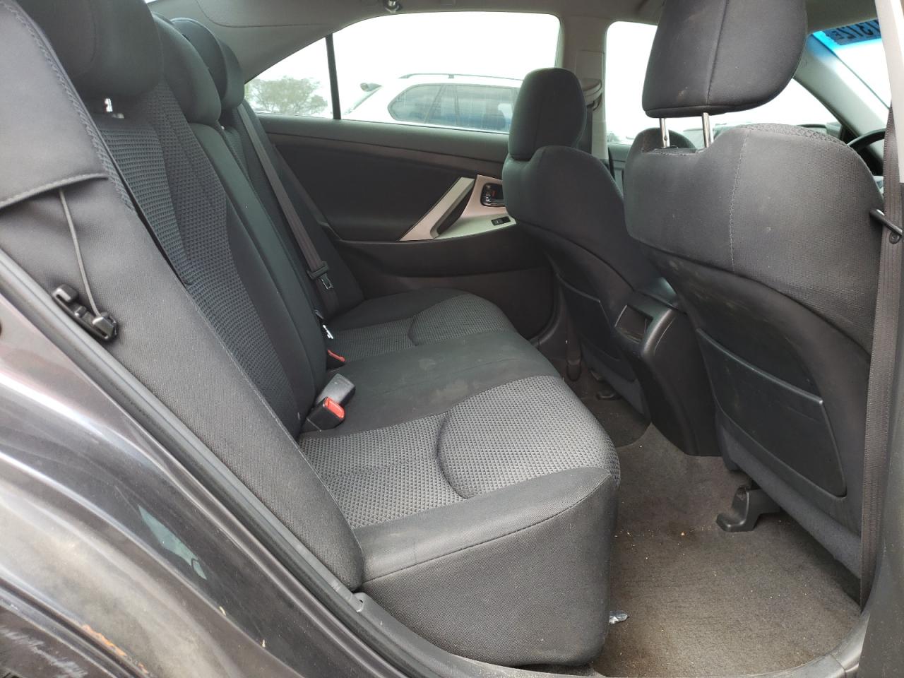 Photo 6 from auction – 2010 TOYOTA CAMRY BASE with VIN 4T1BF3EK8AU038763