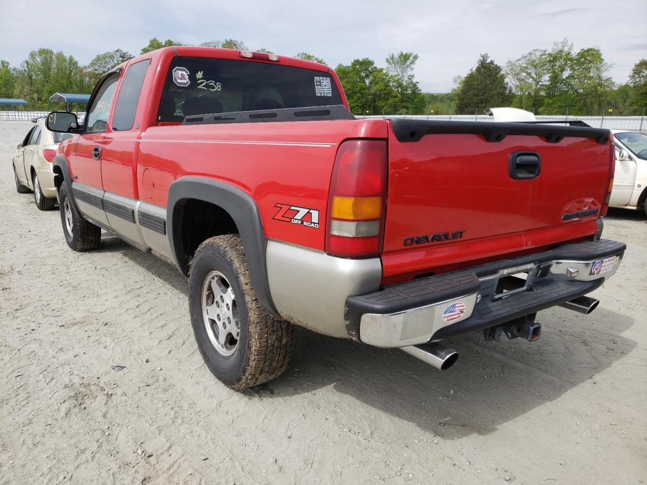 Photo 3 from auction – 1999 CHEVROLET SILVERADO with VIN 1GCEK19T7XE138294