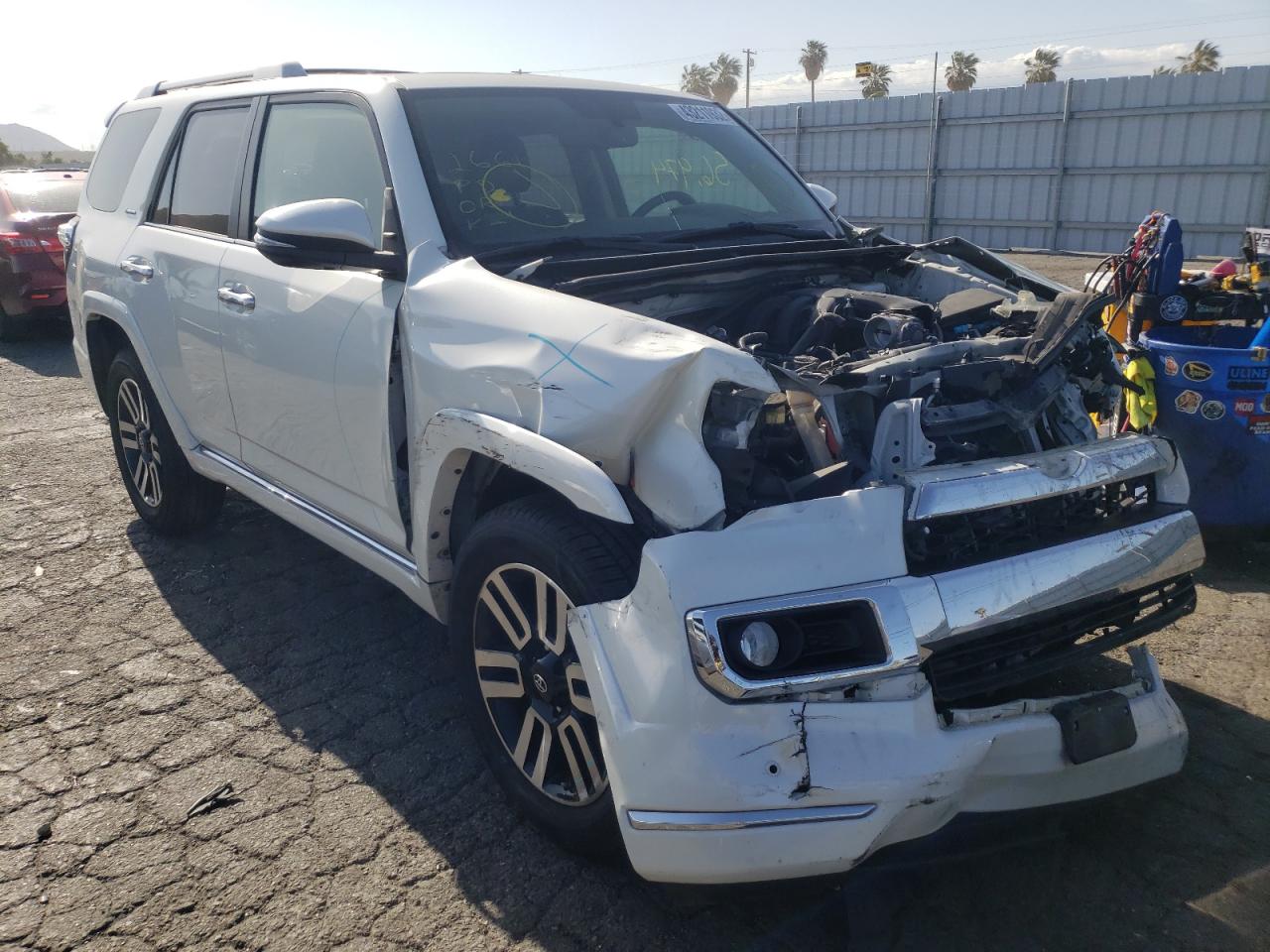 TOYOTA 4RUNNER SR 2015 with VIN JTEBU5JR7F5265691 - Photo from auction