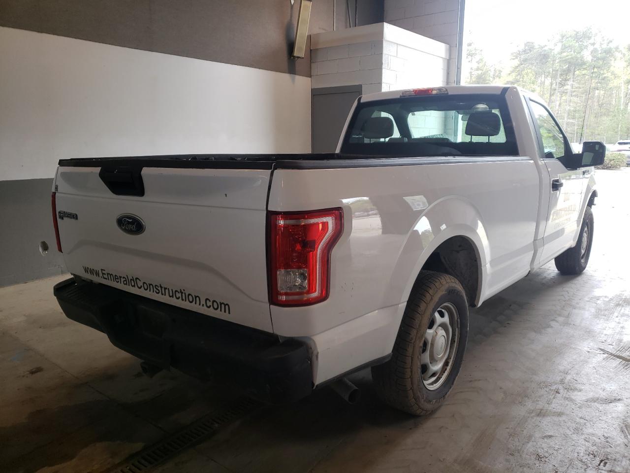 Photo 4 from auction – 2017 FORD F150 with VIN 1FTMF1C88HKC07503