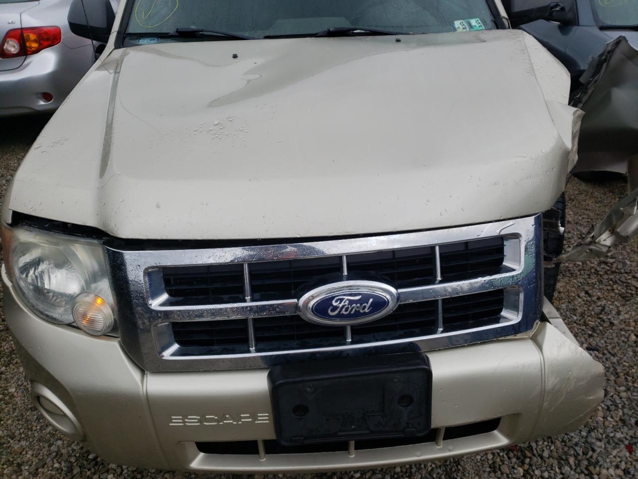 Photo 7 from auction – 2010 FORD ESCAPE XLT with VIN 1FMCU0DG0AKC14657