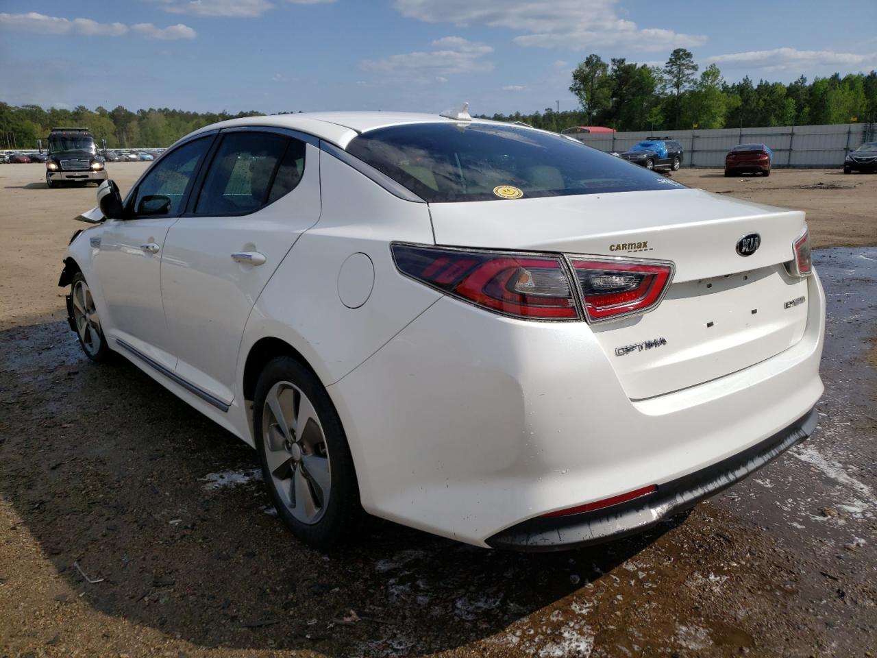 Photo 3 from auction – 2014 KIA OPTIMA HYB with VIN KNAGN4AD6E5076192