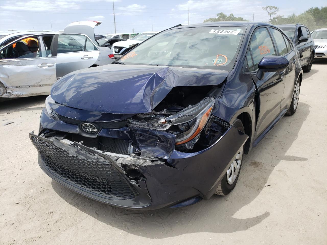 Photo 2 from auction – 2021 TOYOTA COROLLA LE with VIN JTDEPMAE4MJ165603