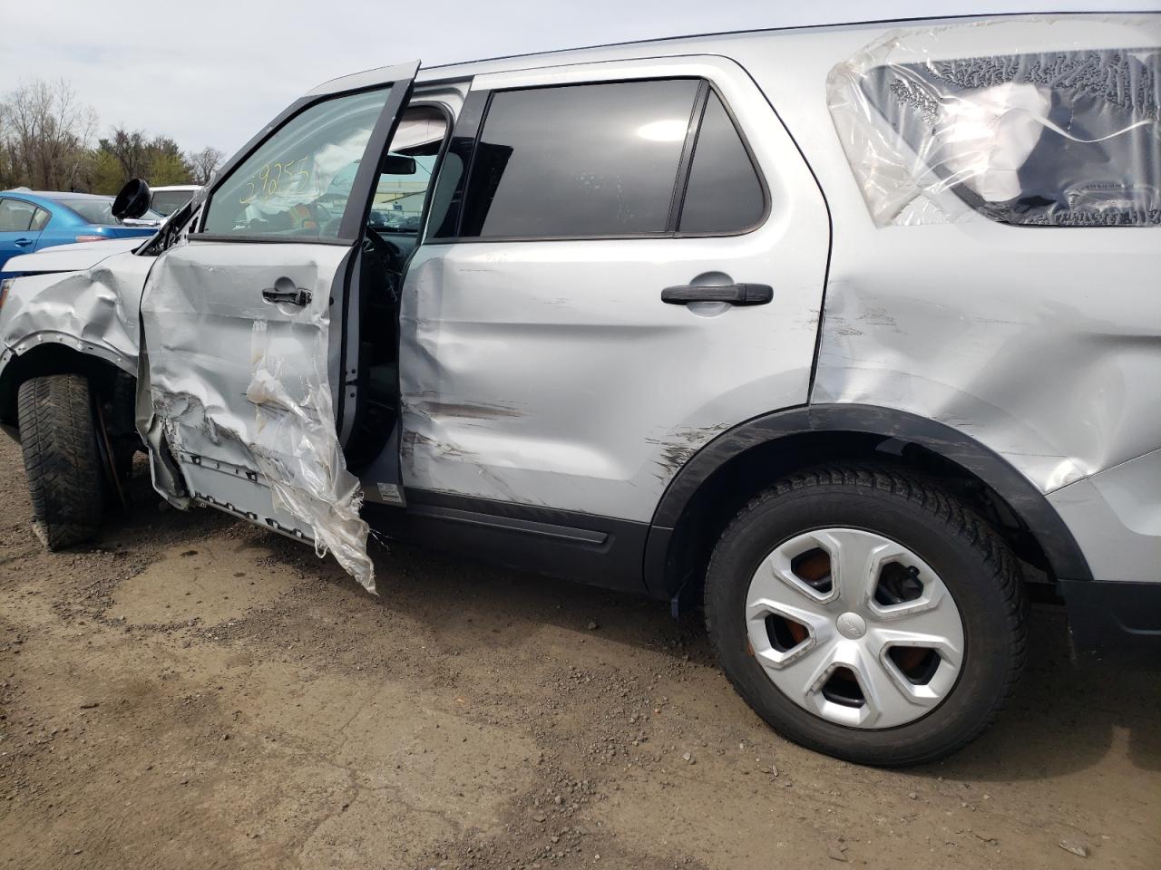 Photo 9 from auction – 2018 FORD EXPLORER P with VIN 1FM5K8AR3JGC75829