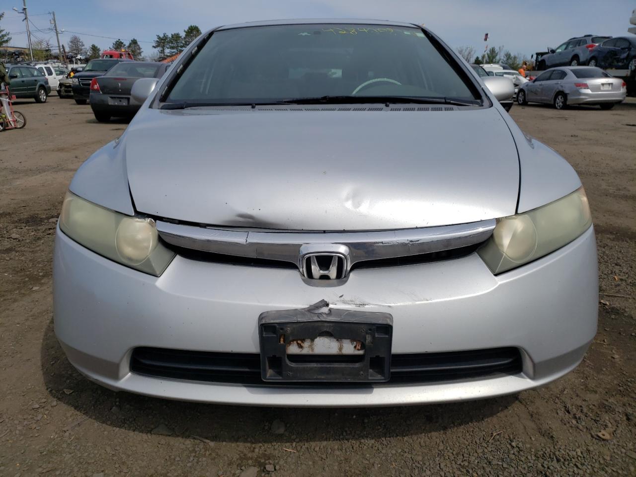 Photo 9 from auction – 2008 HONDA CIVIC EX with VIN 2HGFA16828H309083