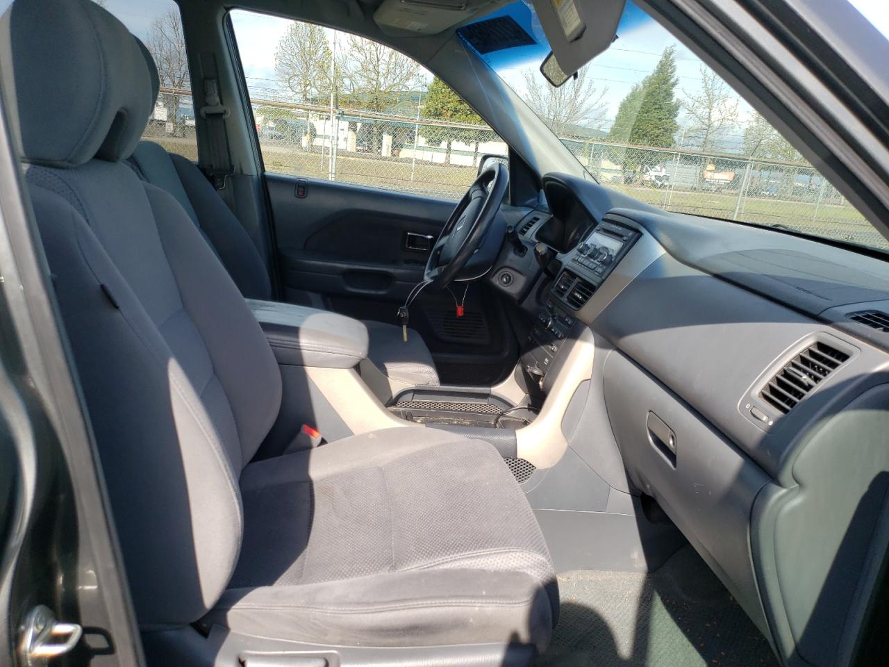 Photo 5 from auction – 2008 HONDA PILOT SE with VIN 5FNYF18328B037568