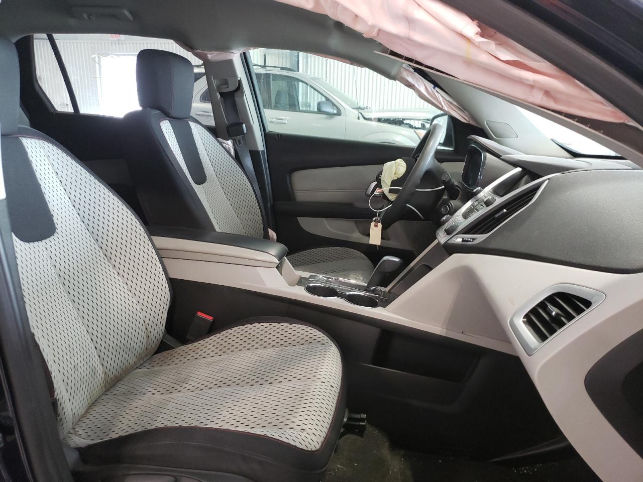 Photo 5 from auction – 2015 GMC TERRAIN SL with VIN 2GKALMEK7F6217479