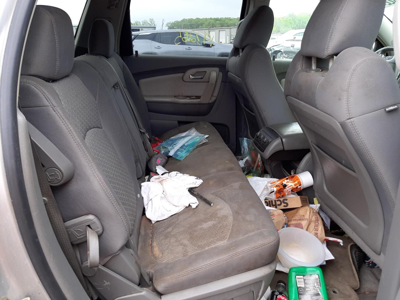 Photo 6 from auction – 2009 CHEVROLET TRAVERSE L with VIN 1GNER23D99S147710