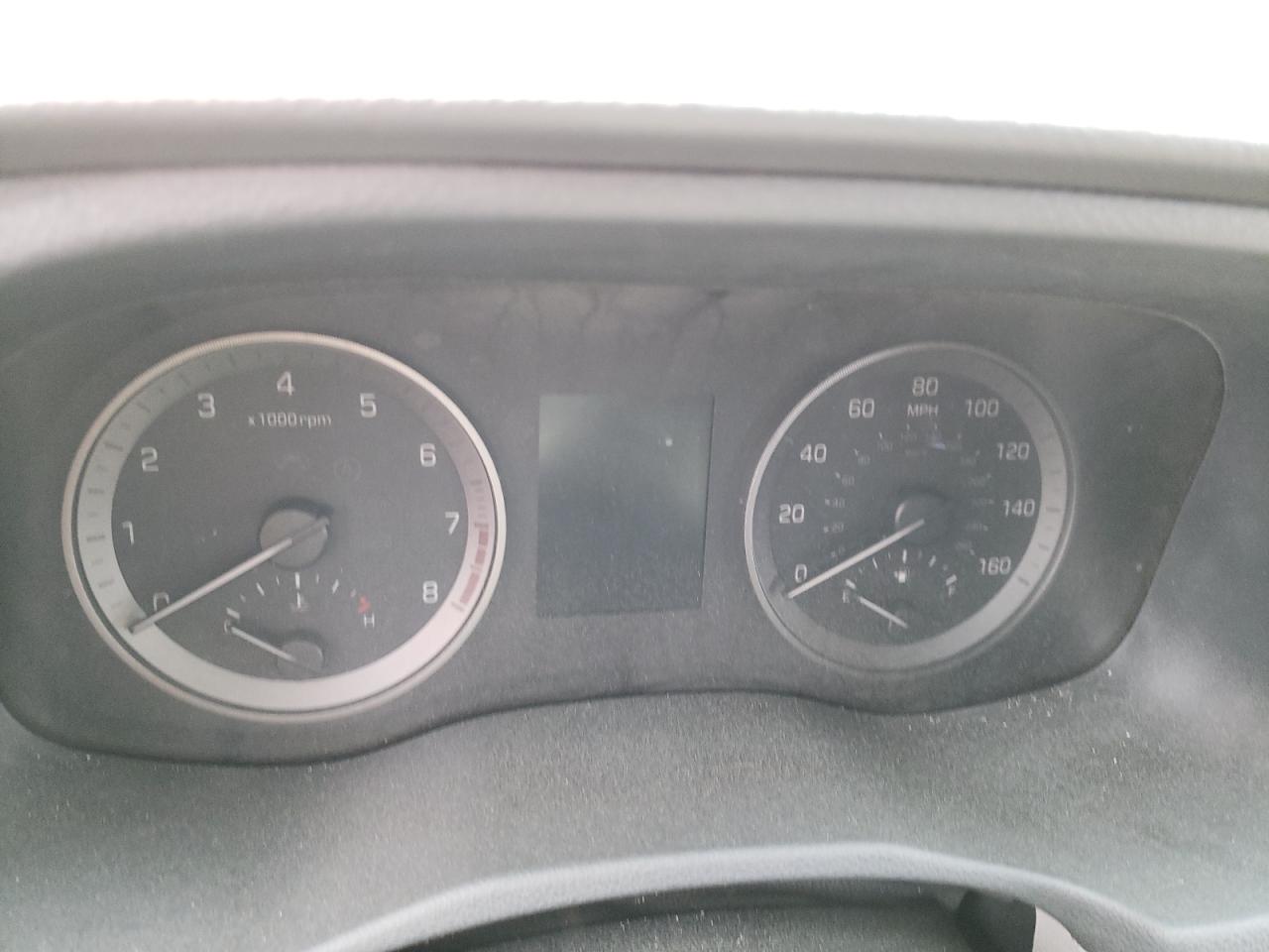 Photo 8 from auction – 2018 HYUNDAI TUCSON VAL with VIN KM8J3CA20JU677228