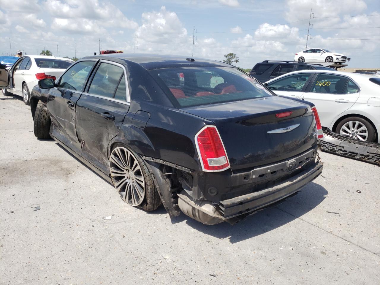 Photo 3 from auction – 2013 CHRYSLER 300 S with VIN 2C3CCABG3DH657319