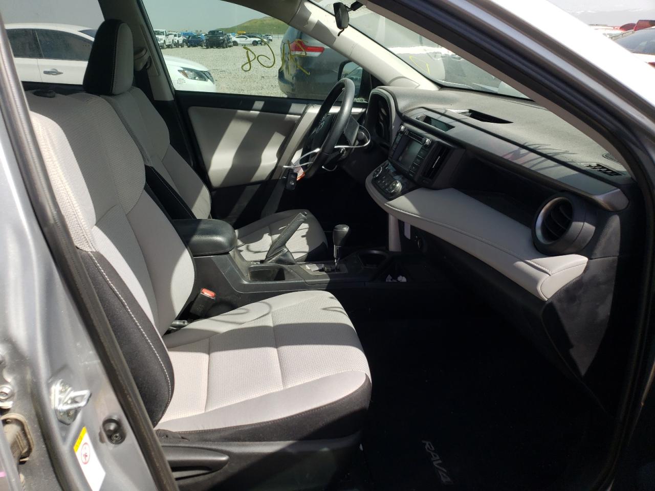 Photo 5 from auction – 2018 TOYOTA RAV4 ADVEN with VIN 2T3WFREV9JW432973
