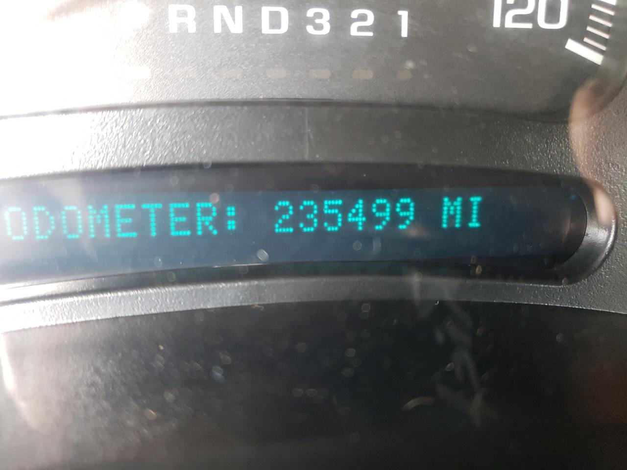 Photo 8 from auction – 2006 CHEVROLET SILVERADO with VIN 1GCEC19ZX6Z116394