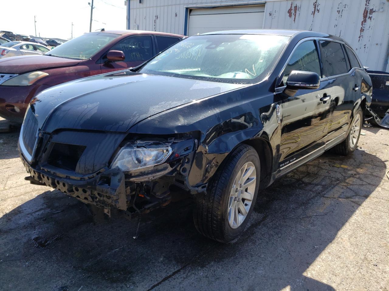 Photo 2 from auction – 2014 LINCOLN MKT with VIN 2LMHJ5NK5EBL52200