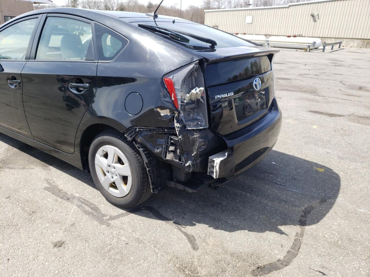 Photo 9 from auction – 2011 TOYOTA PRIUS with VIN JTDKN3DU4B0291937