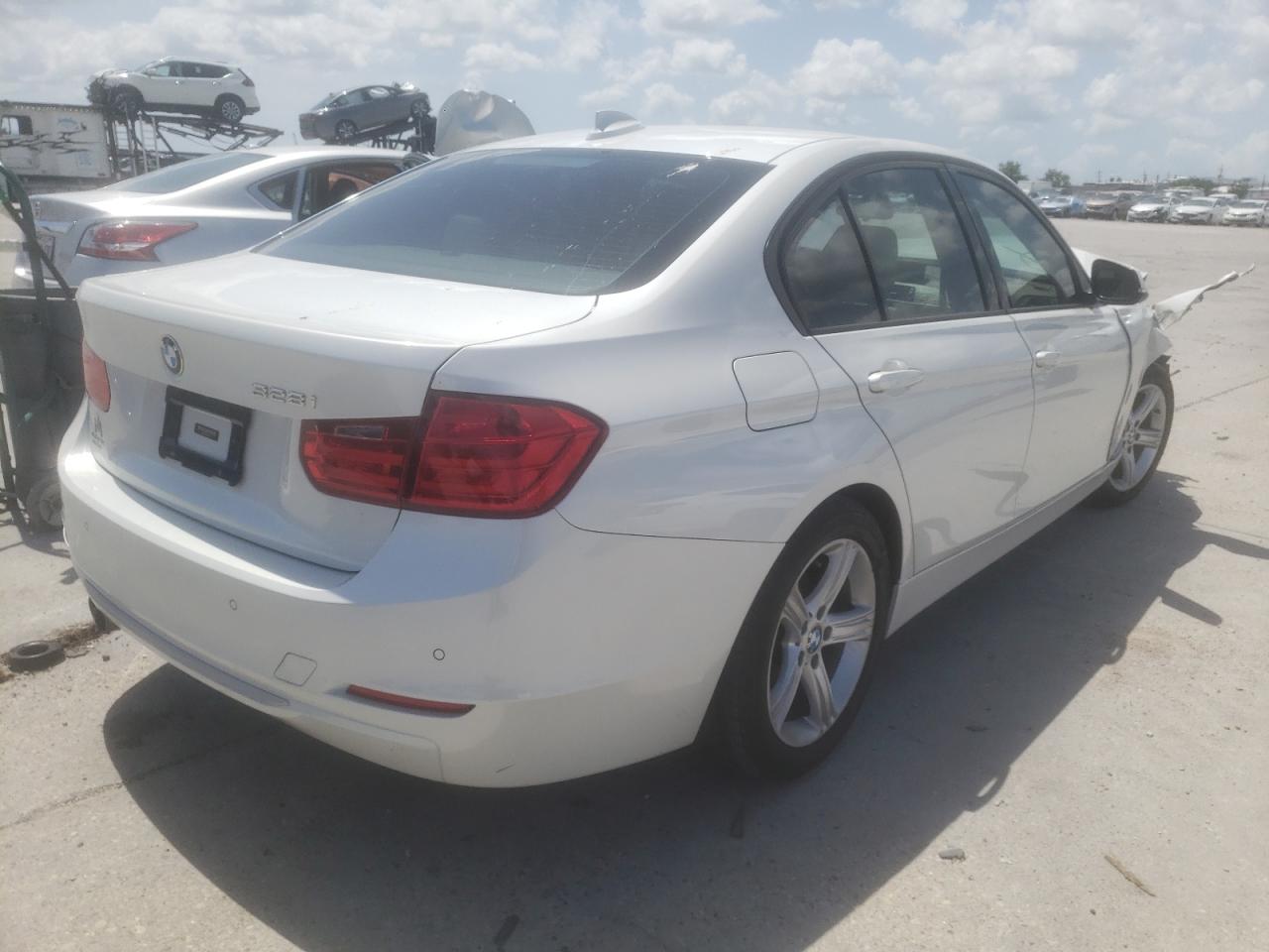 Photo 4 from auction – 2013 BMW 328 I with VIN WBA3A5C54DJ461858