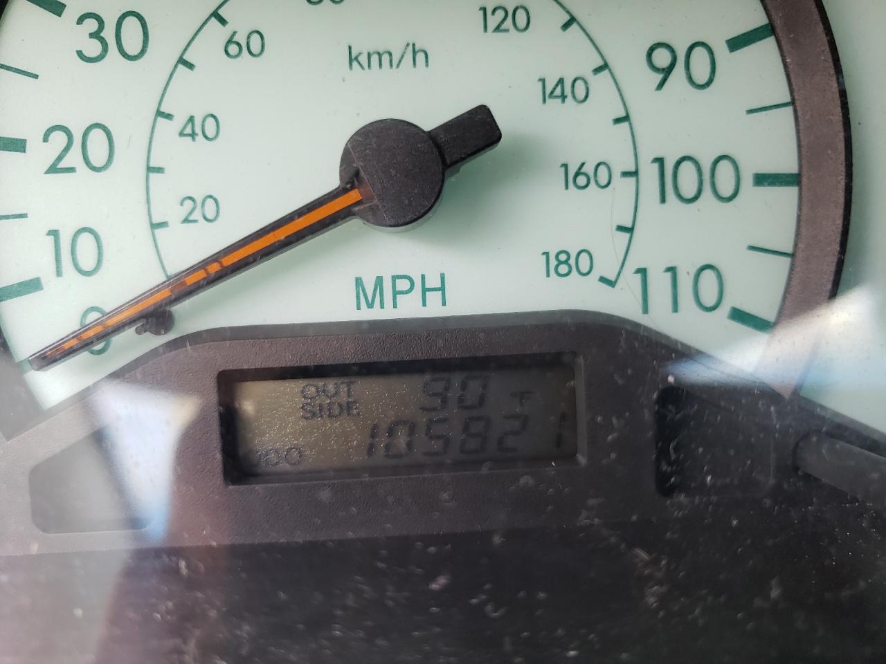 Photo 8 from auction – 2004 TOYOTA COROLLA CE with VIN 1NXBR32E94Z255653