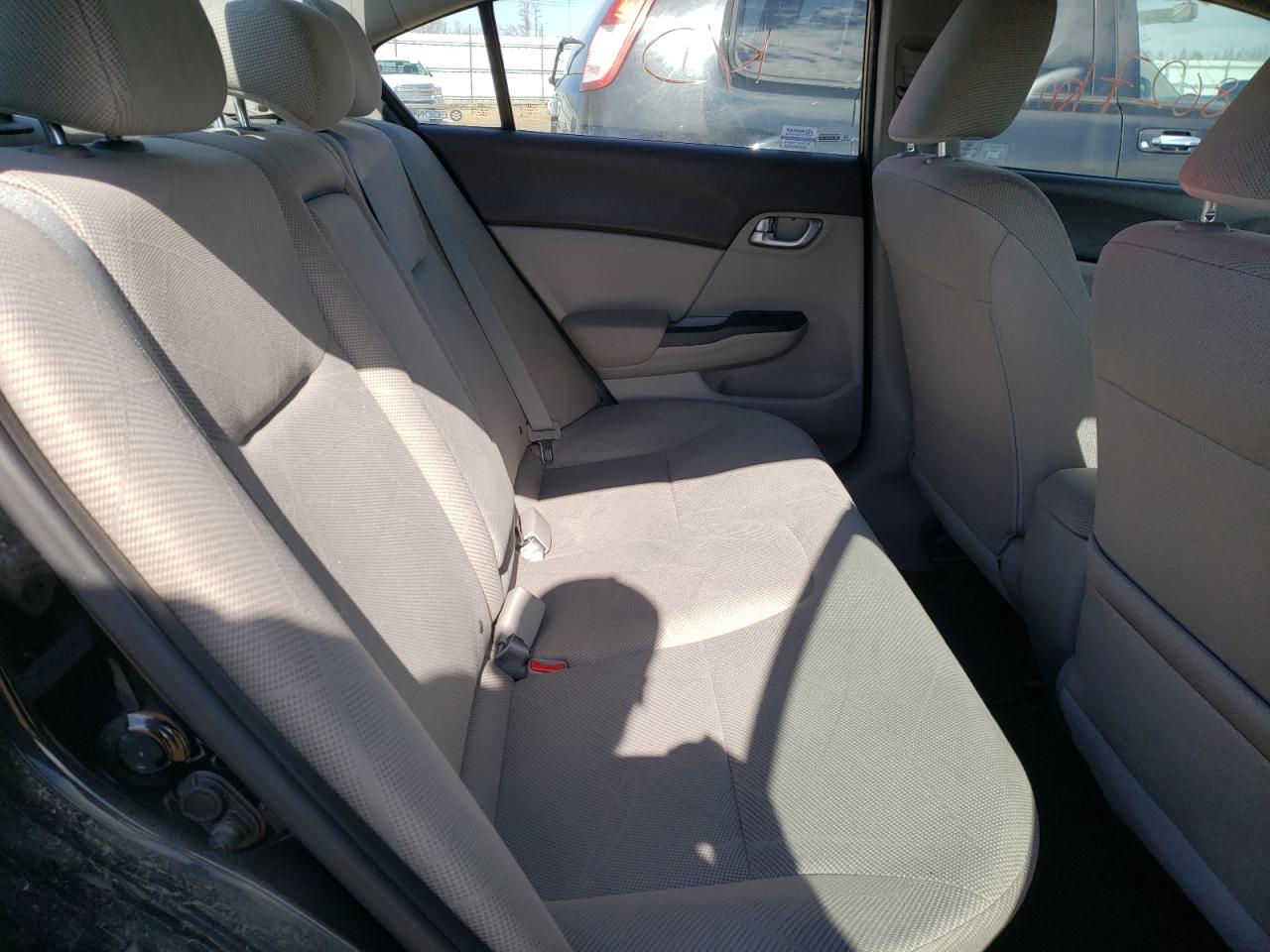 Photo 6 from auction – 2012 HONDA CIVIC LX with VIN 2HGFB2F54CH112921
