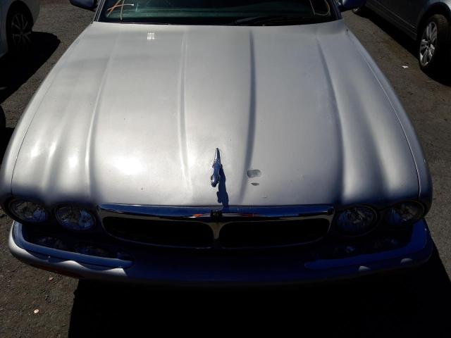 Photo 7 from auction – 2002 JAGUAR XJR with VIN SAJDA15B52MF46016