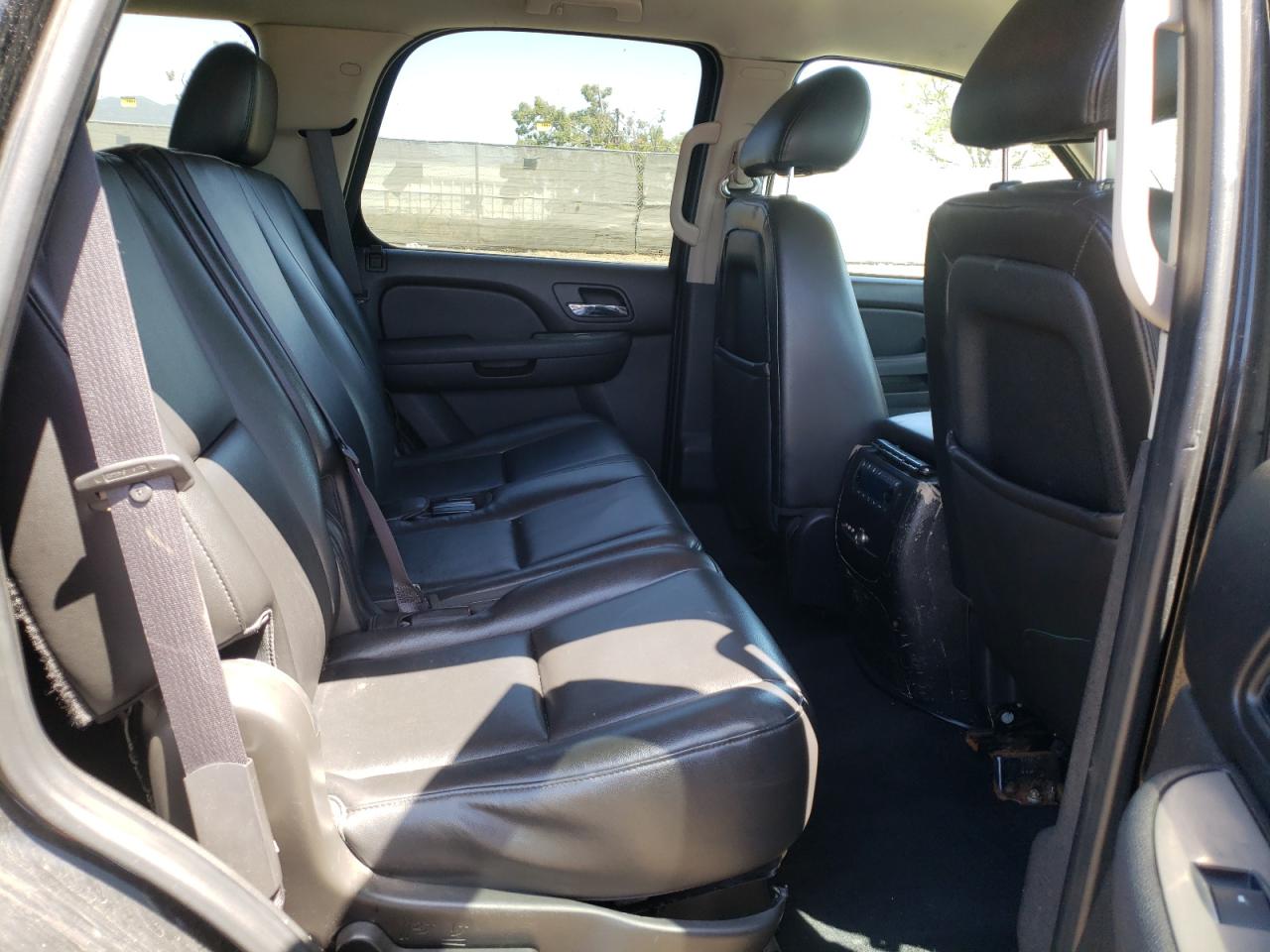 Photo 6 from auction – 2012 CHEVROLET TAHOE POLI with VIN 1GNLC2E06CR296223